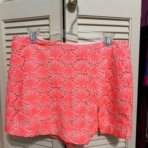 Chic Coral Lace Shorts